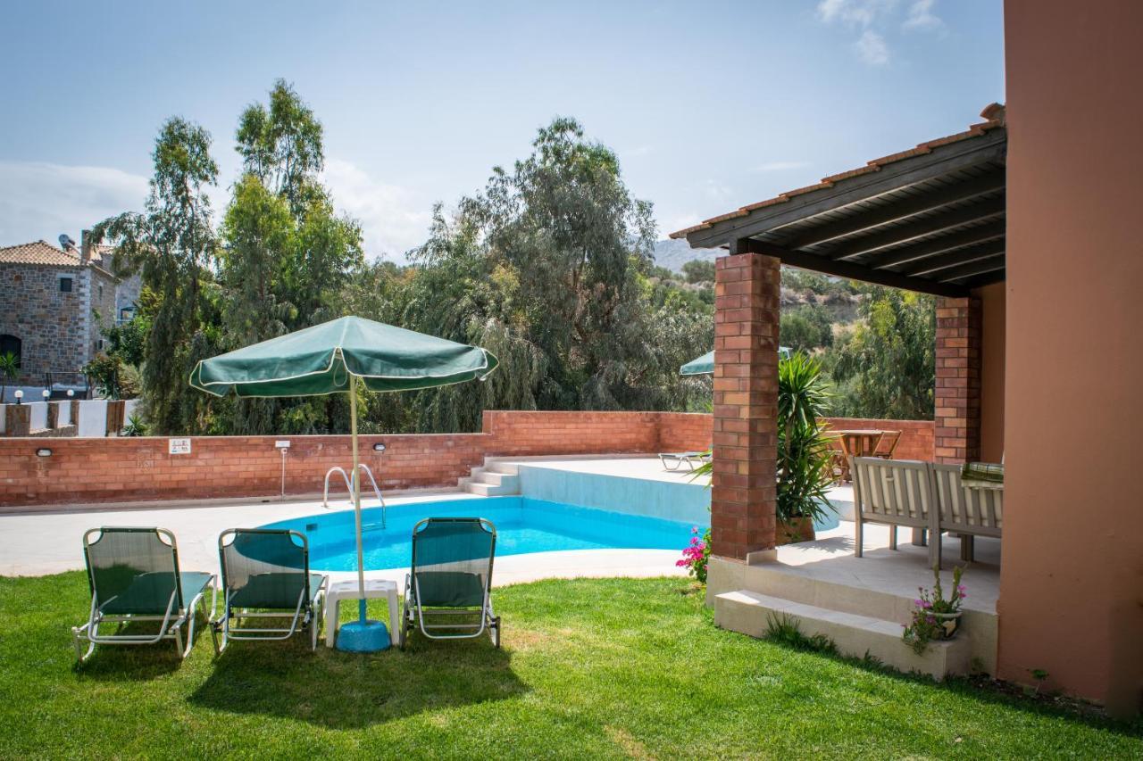 Niriides Luxury Villas Херсониссос Экстерьер фото