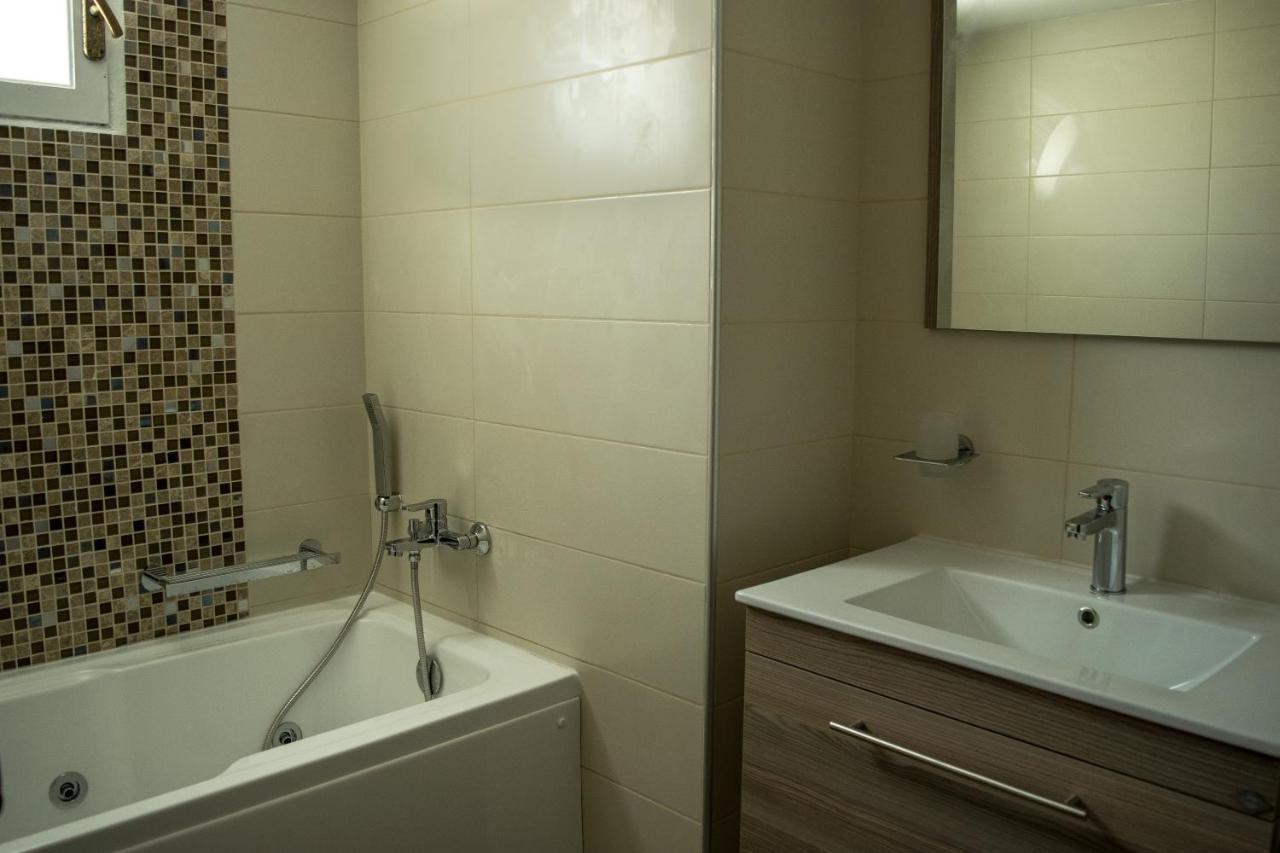 Niriides Luxury Villas Херсониссос Экстерьер фото
