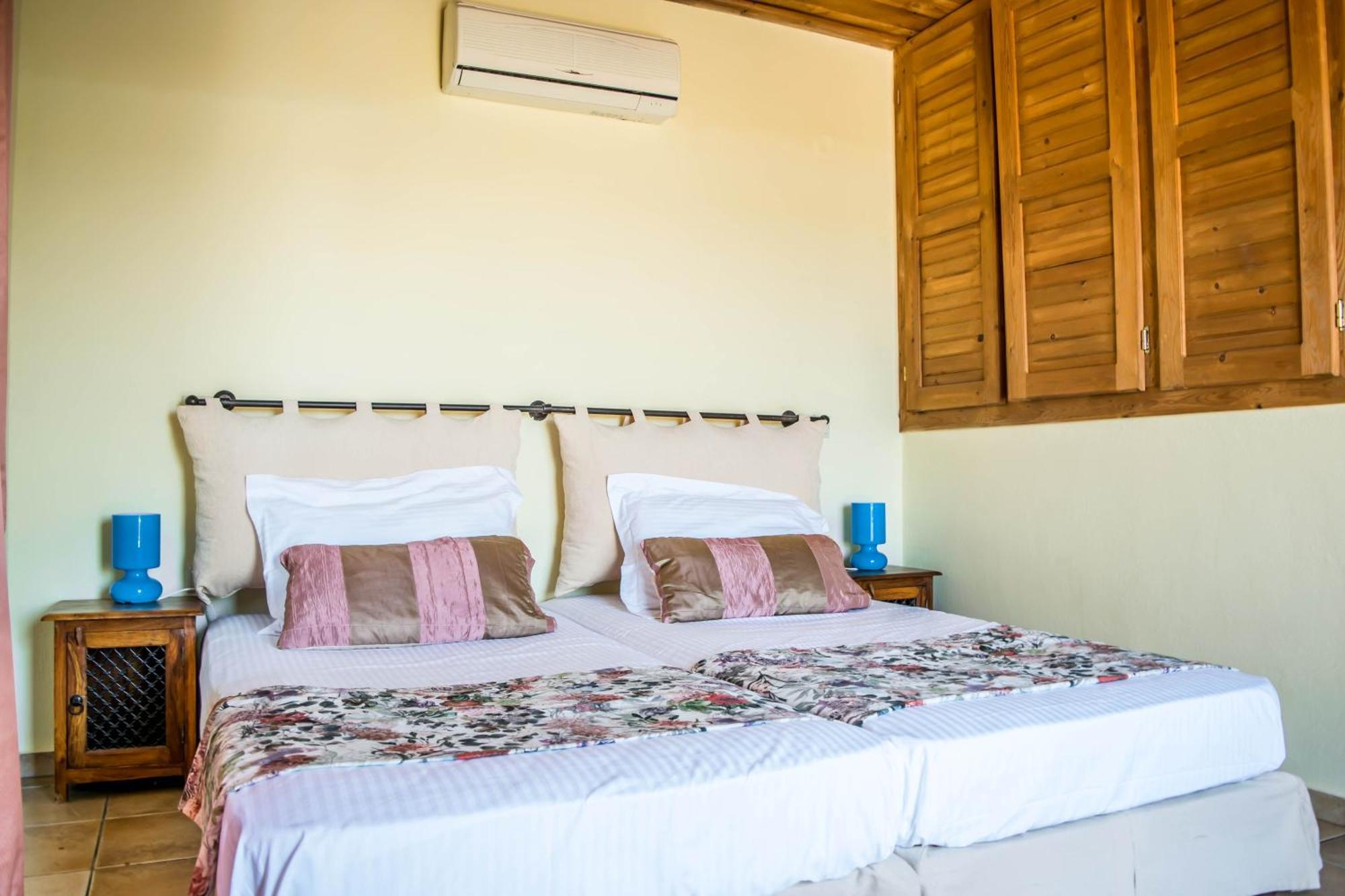 Niriides Luxury Villas Херсониссос Экстерьер фото